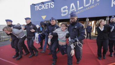 معرض بروكسل للسيارات , بروكسل , نشطاء المناخ , انبعاثات ثاني أكسيد الكربون , أوروبا , الاتحاد الأوروبي