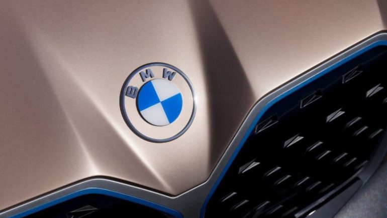 البافارية - شعار شركات السيارات - قصة شعار الشركات - سر شعار شركة - شعار بي إم دبليو - شعار BMW - معارض سيارات - موقع سيارات مستعملة - جروب سيارات - أخبار السيارات
