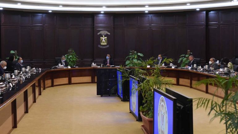 تحويل السيارات - سعر تحويل السيارة للعمل بالغاز - إحلال السيارات - رئيس الوزراء -موقع أخبار السيارات - موقع سيارات