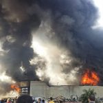 حريق مخزن قطع غيار سيارات محور صفط اللبن في طريق كرداسة - حوادث السيارات - موقع سيارات - موقع اخبار السيارات