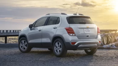 سيارة شيفروليه تراكس أثناء عرضها