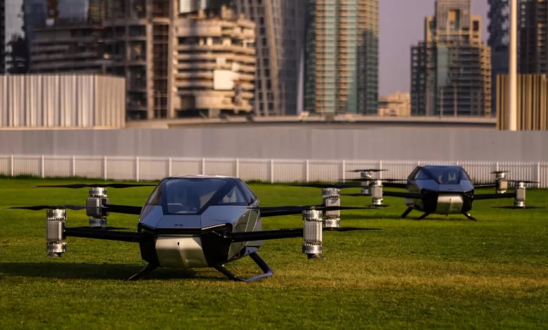 سيارة كهربائية طائرة