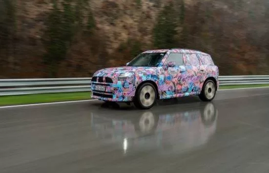 الجيل الجديد من ميني كانتري مان