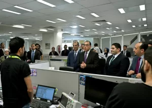 رئيس الوزراء مصطفى مدبولي يلتقي مهندسي شركة فاليو مصر