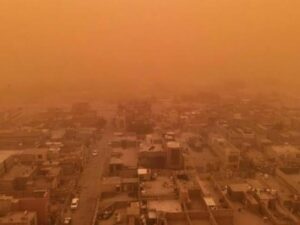 عاصفة ترابية