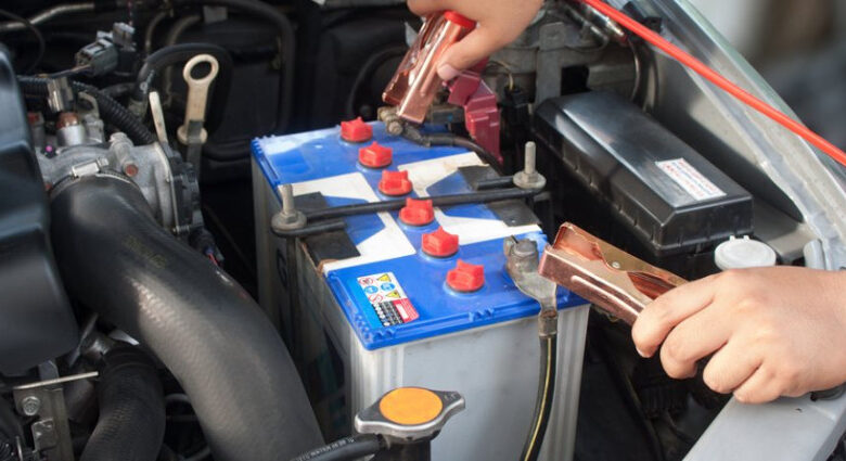 بطاريات السيارات التقليدية