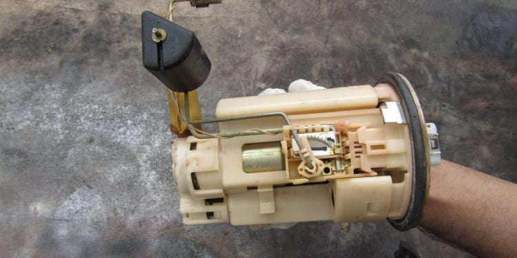 طرمبة البنزين - طلمبة البنزين - مضخة الوقود