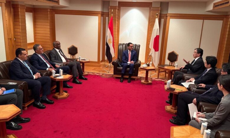 وزير الاستثمار خلال لقائه مع الشركات اليابانية ومنها نيسان موتورز