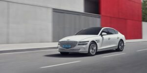 سيدان الكهربائية