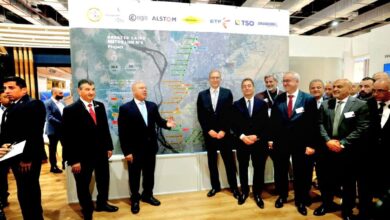 الفريق كامل الوزير، نائب رئيس مجلس الوزراء للتنمية الصناعية وزير الصناعة والنقل، خلال فاعليات تسليم مسار الخط السادس لمترو الأنفاق لشركة ألستوم