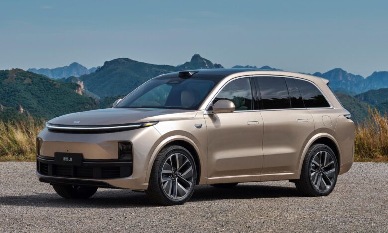 طراز L8 من سيارات لي أوتو