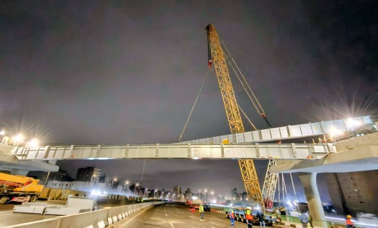 غلق الطريق الدائري لتنفيذ أعمال رفع الكمر الخرساني لمحور عمرو بن العاص