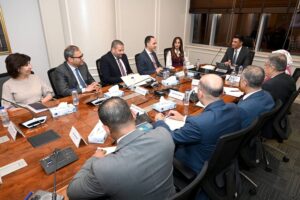 لقاء وفد نيسان مصر بليزر الصناعة المهندس خالد هاشم