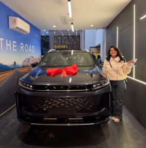 تسليم سيارات إكسيد LX