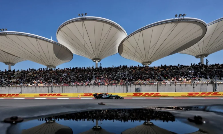 الحصة الأولى من التجارب الحرة على حلبة شنغهاي