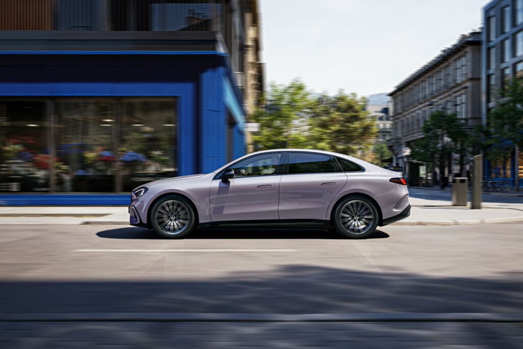 مرسيدس-بنز C-Class الكهربائية 2027