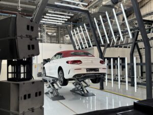 مركز إصلاح الهيكل والدهان لسيارات مرسيدس الجديد