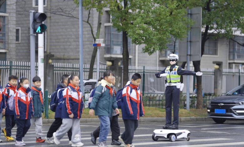 روبوت AiMOGA من شيري
