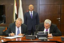 مراسم توقيع مذكرة التفاهم بين الهيئة العامة للموانئ البرية والجافة وشركة سكاى بورتس لتمويل مشروع ميناء برج العرب الجاف