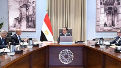 الدكتور مصطفى مدبولي، رئيس الوزراء خلال اجتماعه مع الفريق مهندس كامل الوزير، وزير النقل لمتابعة تنفيذ مشروعات الطرق في مصر