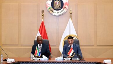 لقاء وزير الصناعة، المهندس خالد هاشم، ونظيره الجنوب أفريقي