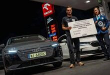ميكو مارشيك يسجل رقماً قياسياً في موسوعة غينيس لمدى السيارات الكهربائية بسيارة أودي A6 سبورت باك إي-ترون